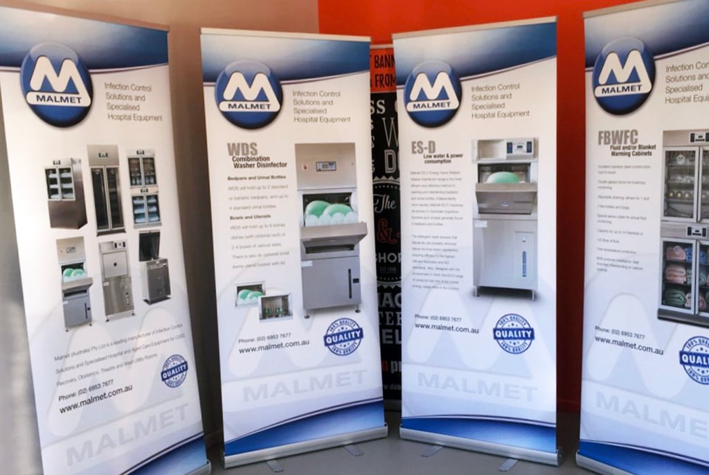 StandardPullUp3 pull up banners premium