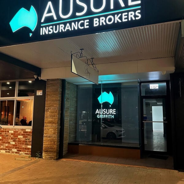 3d lit built up acrylic letters