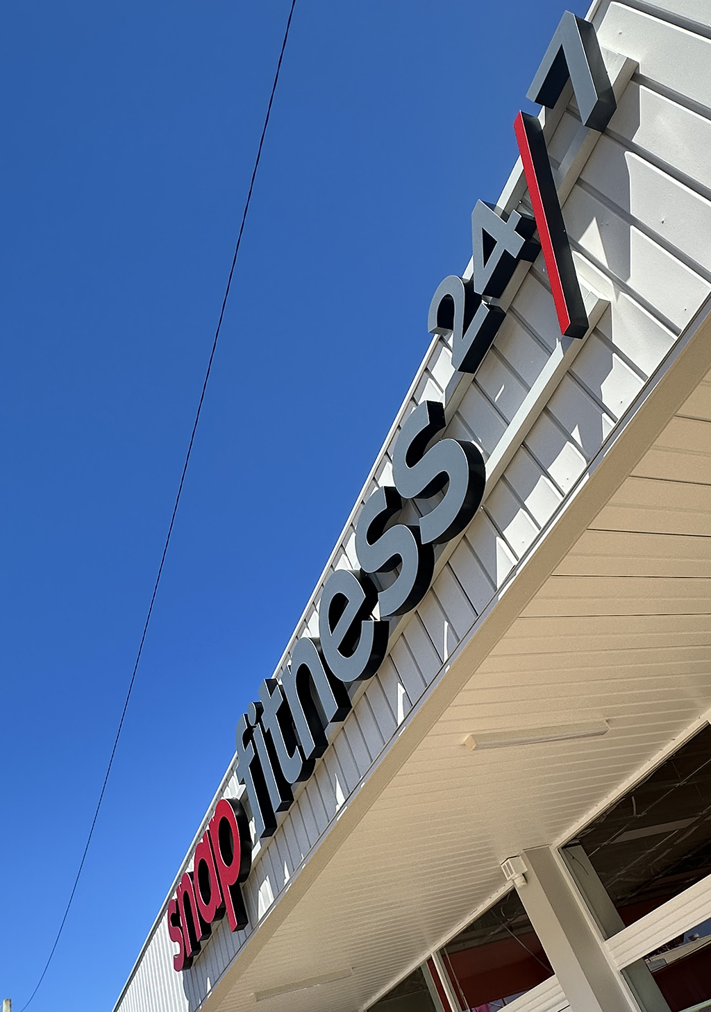 SnapFitness 3d front lit letters
