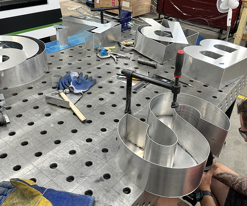 signfab