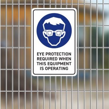 SS-DC-MAN009 -EYE PROTECTION REQUIRED WHEN THIS EQUIPMENT IS OPERATING